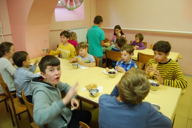 gradimo prijateljstvo 166
